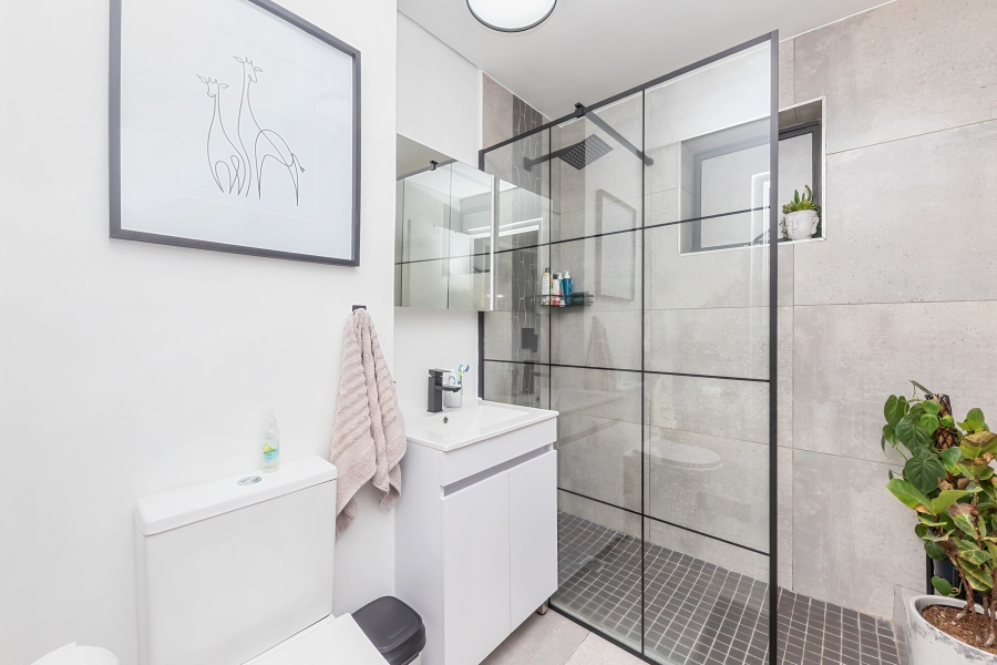 2 Bedroom Property for Sale in Cape Town City Centre Western Cape